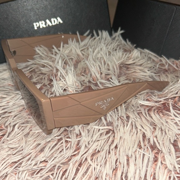 Meet your Posher, Dub - Picture 1 of 1